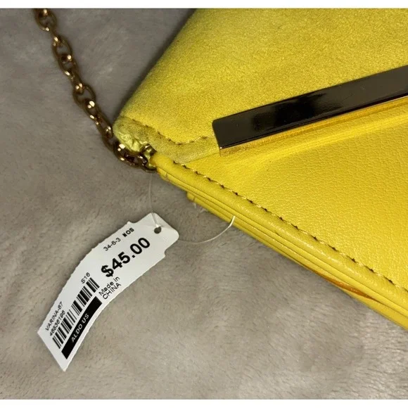 Aldo Envelope Clutch/ Shoulder Bag Yellow Satin Faux Leather Chain Gold NEW - Picture 11 of 16